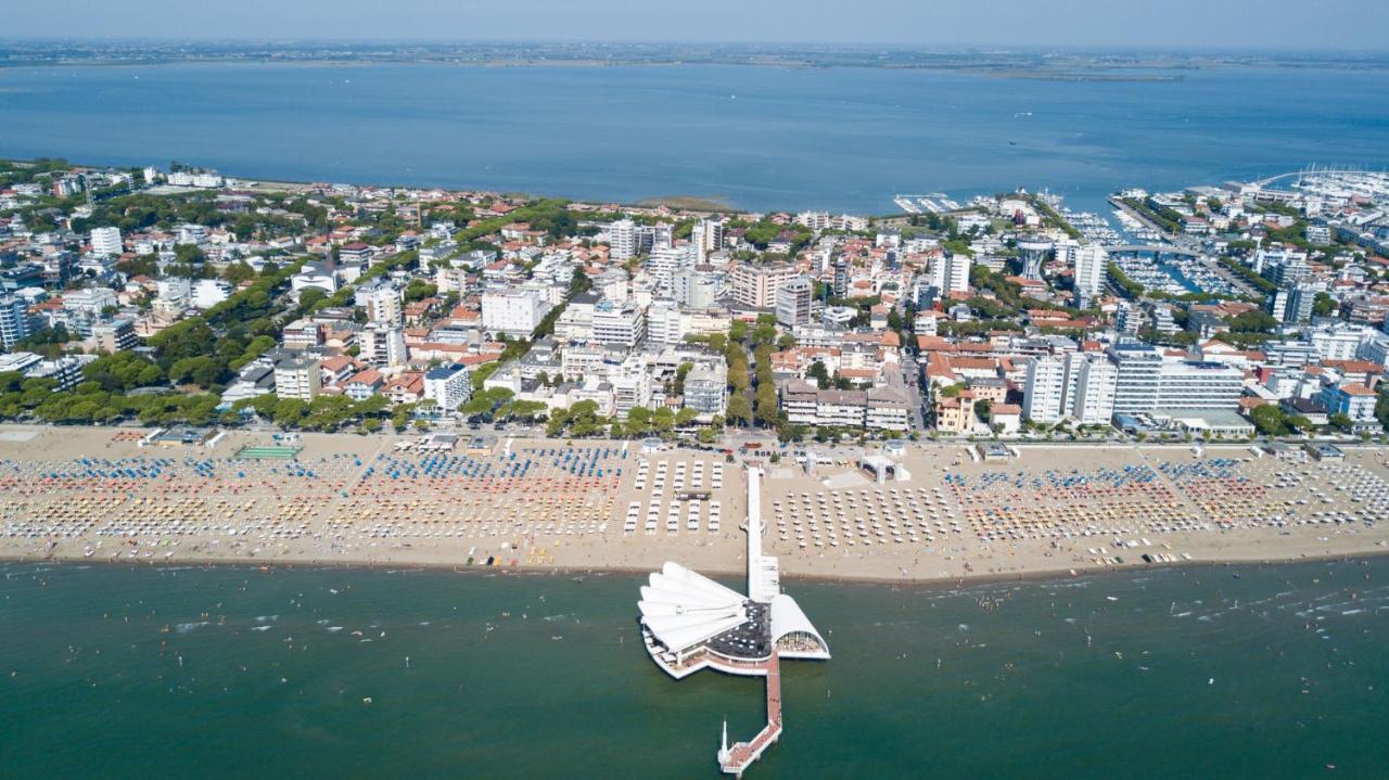 Appartamenti Fungo Lignano Sabbiadoro Exterior photo